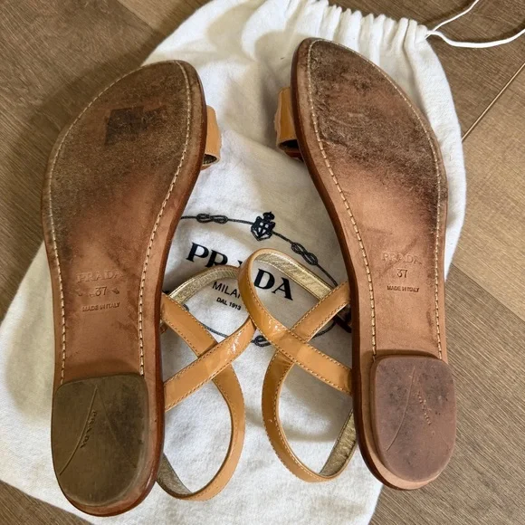 PRADA Leather Nude Sandal 37 Tortoise Shell Style Chain Links Strappy Flat Italy - Picture 5 of 14